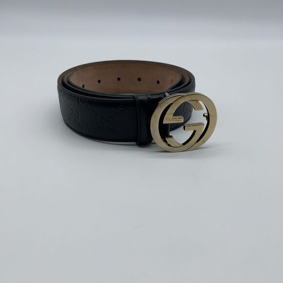 Gucci Gucci Men's Belt with Black Leather and Gold Buckle